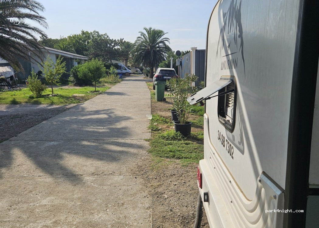 Akçay Çadır & Karavan Kamp - fotoğraf 3