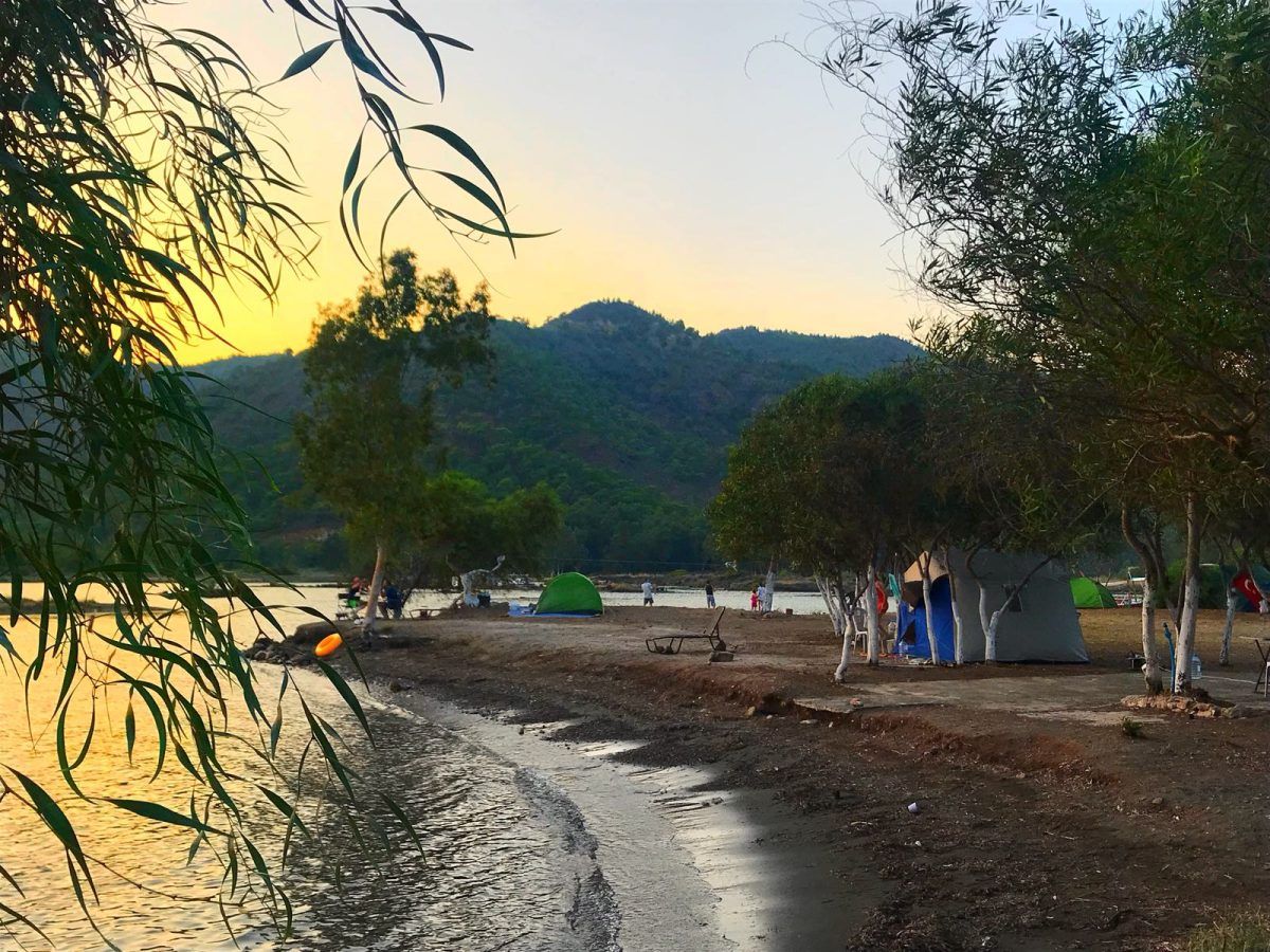 Çatlak Camping - fotoğraf 6