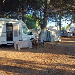 Akçay Çadır & Karavan Kamp