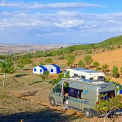 Almalı Doğal Yaşam Çiftliği (ADOYAÇİ Camping)