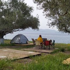 Neverland Camping Assos